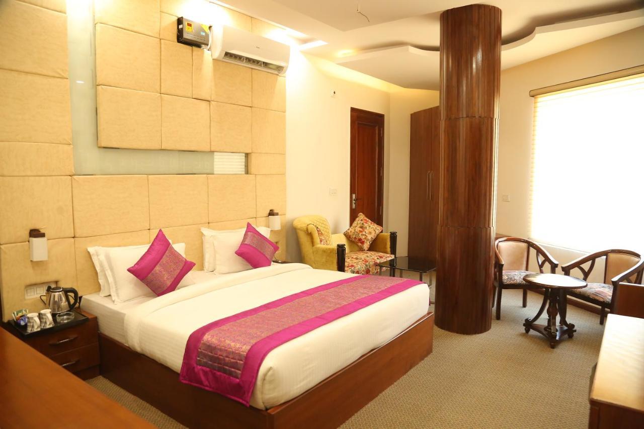 Inter Urban Rohtak Exterior photo