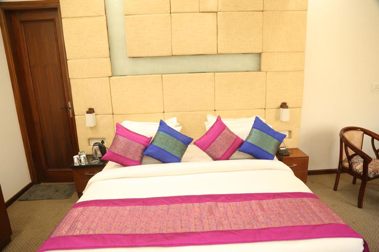 Inter Urban Rohtak Exterior photo